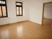 Offene Küche + Bad mit Wanne + 2. OG