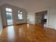 Frei! Wundervolle 4 ZKB Altbauwohnung mit Balkon im...