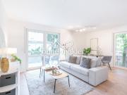 Frei zum Einzug. Zweiraumwohnung mit Balkon und Stellplatz