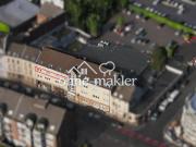 Freie, sanierte 3,5 Zi. Wohnung, Zentral mit Balkon +...