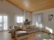 Freistehende, ebenerdige Villa