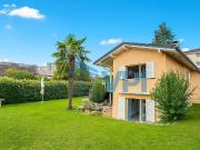 Freistehende Villa mit 4,5 Zimmern + Büro