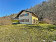 Freistehende Villa mit Blick auf den Joux See