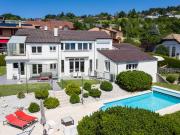 Freistehende Villa von 325 m2 mit schönem Blick auf den...