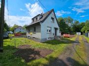 Freistehendes Einfamilienhaus erweiterbar auf...