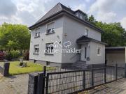 Freistehendes Einfamilienhaus großes Grundstück