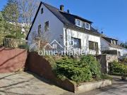 Freistehendes Einfamilienhaus mit 2 Wohneinheiten und...