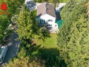 Freistehendes Einfamilienhaus mit ca. 770 m² Grund