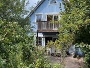 Freistehendes Einfamilienhaus mit Einliegerwohnung