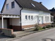 Freistehendes Einfamilienhaus mit Einliegerwohnung ...