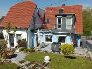 freistehendes Einfamilienhaus mit Einliegerwohnung,...