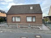 Freistehendes Einfamilienhaus mit Garten