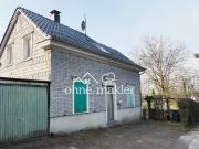 Freistehendes Einfamilienhaus mit großem...