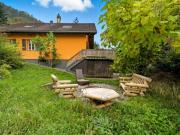 FREISTEHENDES EINFAMILIENHAUS MIT GROSSEM GARTEN UND...