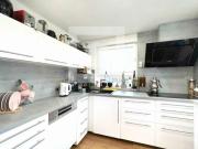 Freistehendes Einfamilienhaus mit großem Grundstück in...