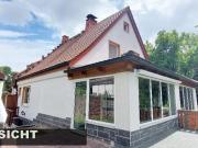 freistehendes Einfamilienhaus mit großen Grundstück im...