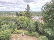 Freistehendes Einfamilienhaus mit Pool und Panoramablick...