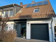 Freistehendes Einfamilienhaus saniertmodernisiert