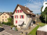 Freistehendes Generationenhaus auf drei Etagen