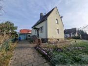 Freistehendes Haus mit 753 m² Grundstück, Brunnen,...