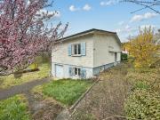 FREISTEHENDES HAUS MÖGLICHKEIT ZUR ERWEITERUNG...