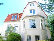 Freistehendes Mehrfamilienhaus mit 5 Wohnungen in...