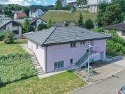 Freistehendes und bezugsbereites EFH mit grossem Garten...