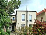 Freistehendes Zweifamilienhaus plus StellplatzTerrasse
