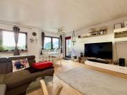 Freiwerdende Dreizimmerwohnung mit toller Aussicht in...