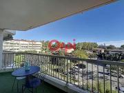 Fréjus 83600 Location appartement 1 pièce t1 piscine balcon