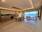 FREJUS FRONT DE MER. UNIQUE EN EXCLUSIVITE