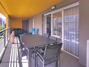 FREJUS T3 TERRASSE PISCINE GARAGE DOUBLE PARKING