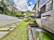 French Colonial style 4 storey Residential House and Lot...