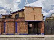 FRENTE A GALERIAS METEPEC, 4RECAMARAS, ESTUDIO, JARDÍN Y...