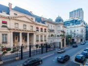 Frente al Palacio Duhau – 270 m² de categoría en Recoleta Frente al Palacio Duhau – 270 m² de categoría en Recoleta