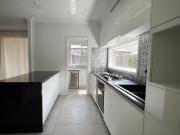 Fresh & Bright 4 Bedroom Home