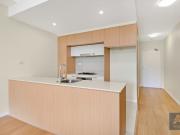 Fresh, Bright & Modern 1 Bedroom Apartment