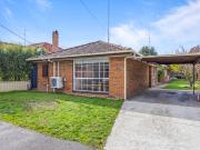 Fresh, Central & Move In Ready