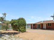 Fresh Family Living Near Fremantle