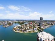 Fresh Level 30 Apartment with Panoramic Water Views