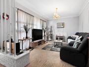 Fresh, Low Maintenance Home in Prime Salisbury Pocket!