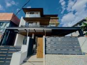 Fresh Ultra Modern House and Lot w/ Swimming Pool for...