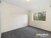 Freshly Refurbished Apartment with Balcony & Lock Up Garage