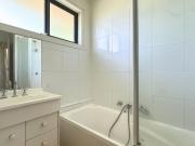 FRESHLY RENOVATED 2 BEDROOM UNIT GREAT LOCATION!