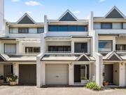 Freshly renovated 3 level townhouse in the heart of the CBD