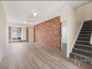 FRESHLY RENOVATED TOWNHOUSE!