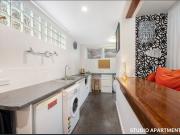 Freshwater, 4/37 Moore Road