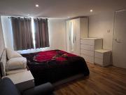 Freshwater Road, London SW17, 6 bed terraced house to...