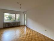 Freundliche 4 Zimmer Wohung mit Balkon und EBK in Bonn...