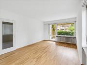 Freundliche helle Wohnung in Riehen